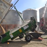 Eagle i Farm Machinery Kwik Kleen Grain Cleaner in action